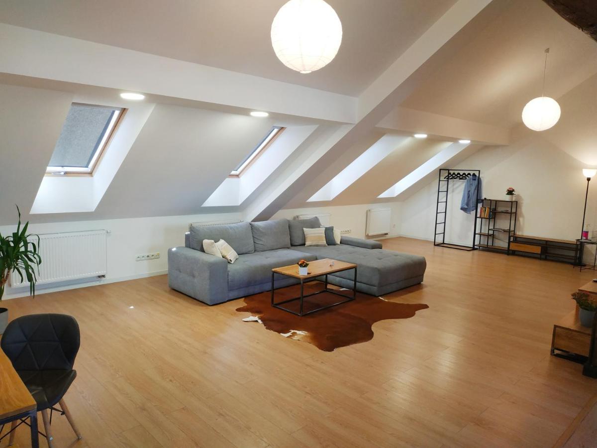Apartament"Nad Niwka 6" Z Zamykanym Bezplatnym Parkingiem Bielsko-Biała Exterior foto